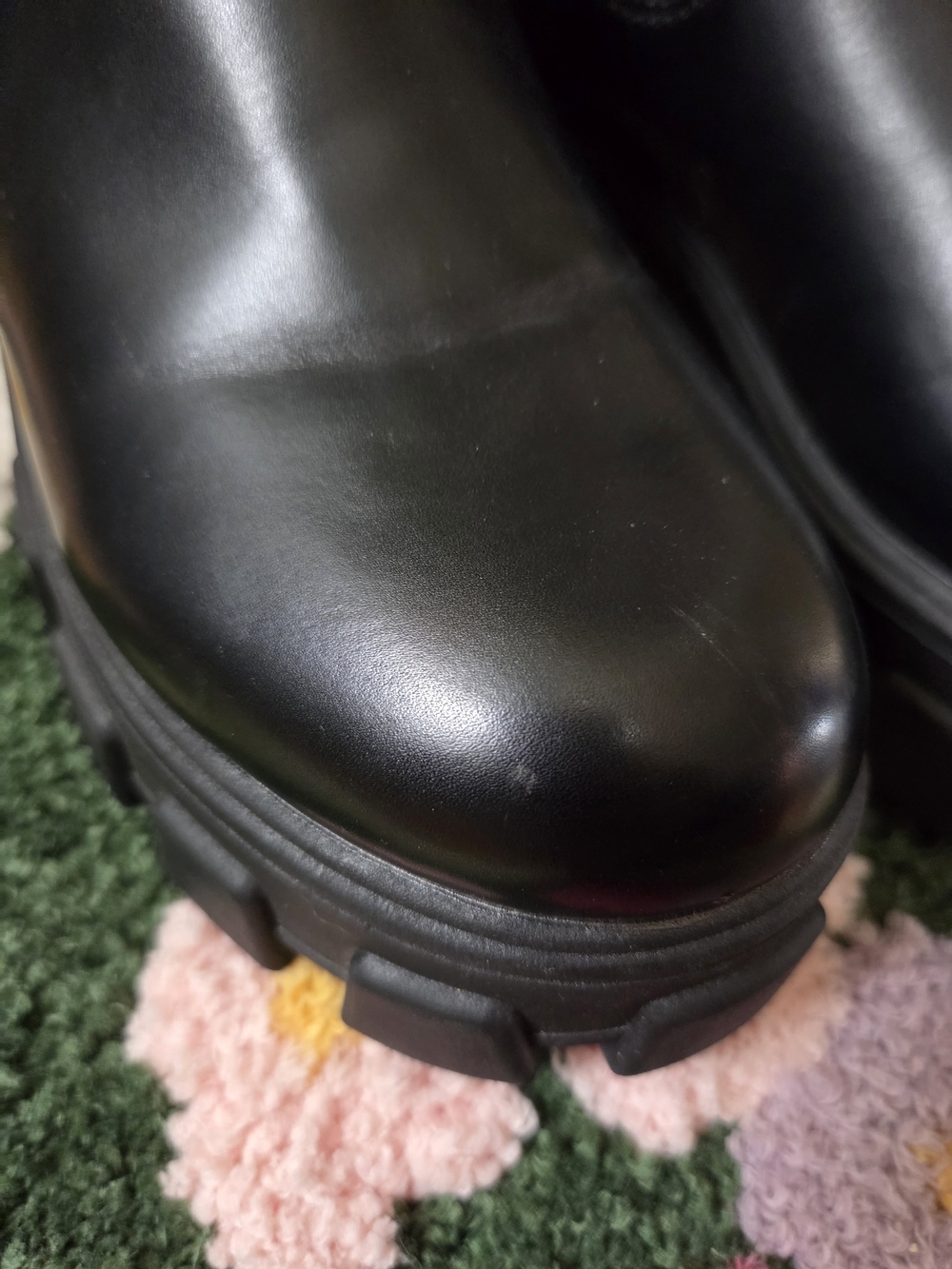 Circus by Sam Edelman Black Chunky Chelsea Platform Boots - Picture 5 of 10